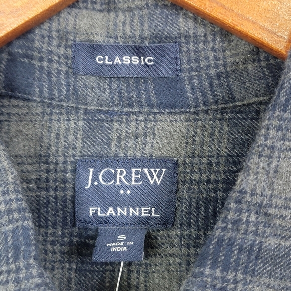 J. Crew Men's Classic Fit Navy And Gray Plaid Button Down Flannel Shirt Sz S NEW - Picture 6 of 10